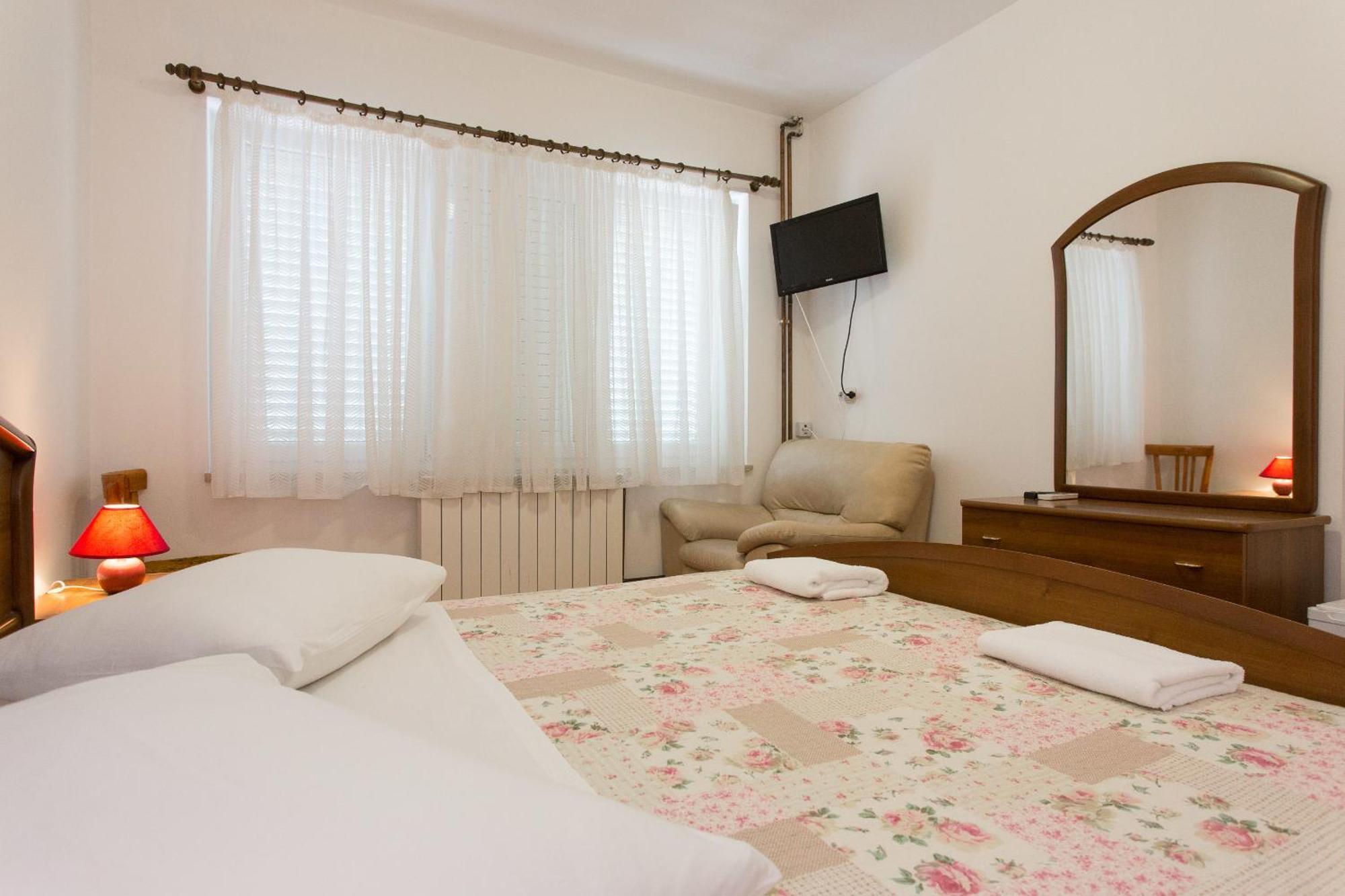Bed & Breakfast Mario Крк Номер фото